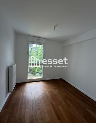 Location Appartement 4 pièces 76.59 m² - Rueil-malmaison 92500