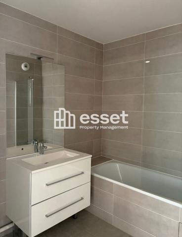 Location Appartement 4 pièces 76.59 m² - Rueil-malmaison 92500