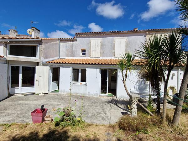 Maison Saint Pierre d Oleron 9 pièces 166,70 m² hab.
