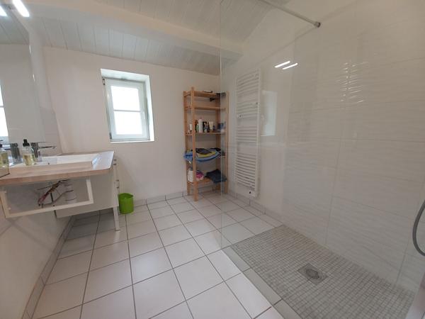 Maison Saint Pierre d Oleron 9 pièces 166,70 m² hab.