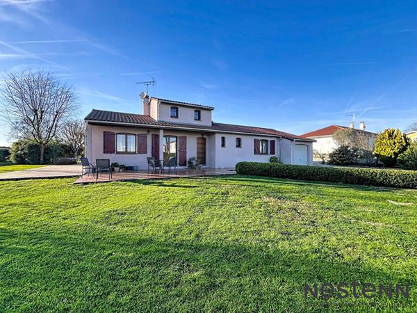 Maison T5 à Saint Hilaire avec jardin, garage et piscine