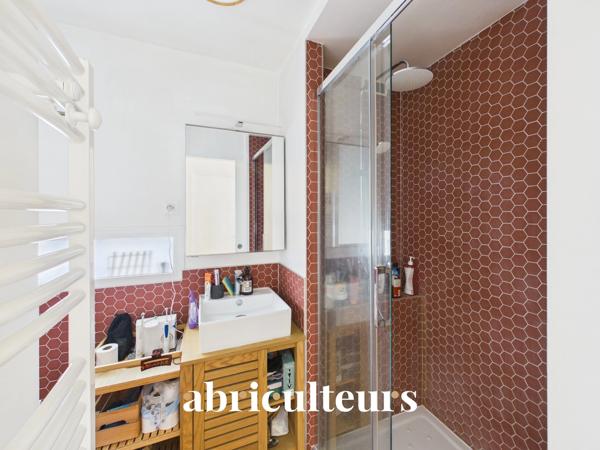 Appartement entièrement rénové en vente sur les Bords de Marne à Maisons Alfort (94700)