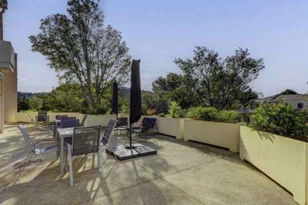 INVESTISSEMENT LOCATIF – ROQUEFORT LA BEDOULE – Résidence EHPAD Résidence d’Azur - 6,54 % de rentabilité