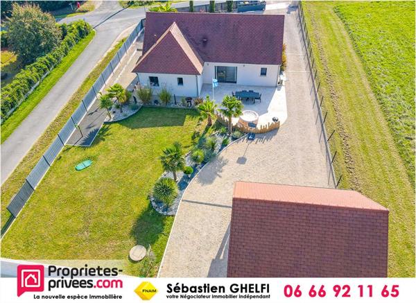 maison de plain-pied avec 3 chambres-garage-appentis-terrain de 2880 m²