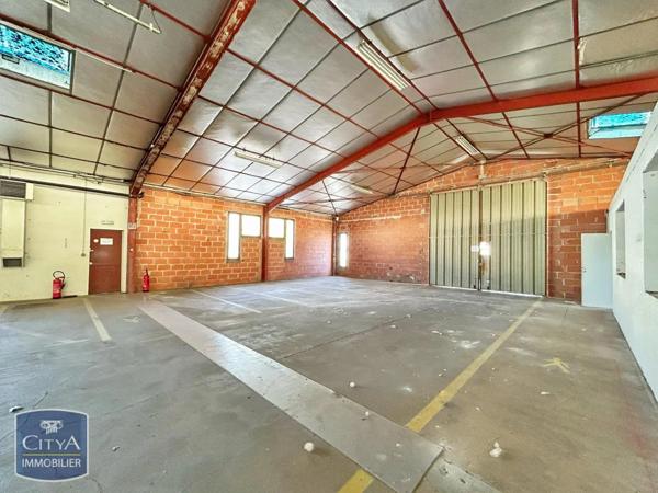 Local industriel à louer