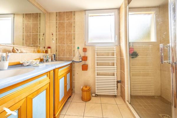 Maison à vendre 241 960 € Niort 5 p 112 m² DPE C