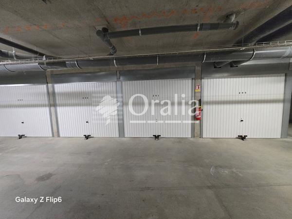 Parking/box · Location Castelnau Le Lez (34170) 1m²