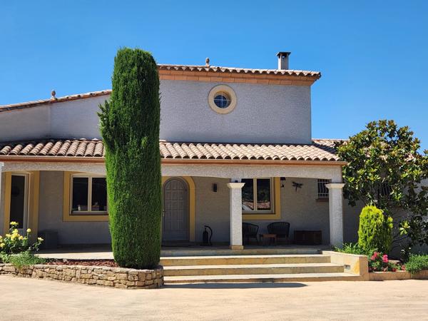 Superbe Villa de Campagne Alliant Luxe Moderne et un Magnifique Terrain