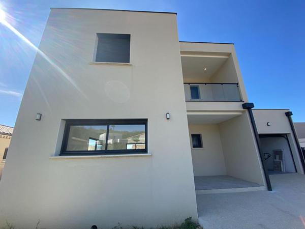 Maison Montélimar 6 pièces 144 m2