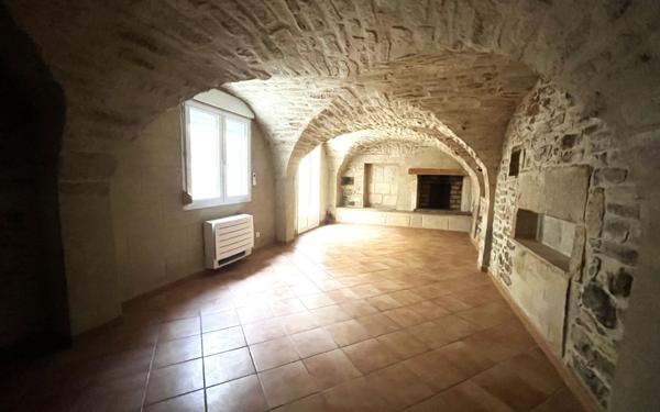 Maison à louer    4 pièces •  Vergèze