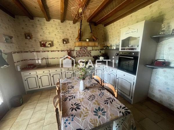 Belle maison en pierre