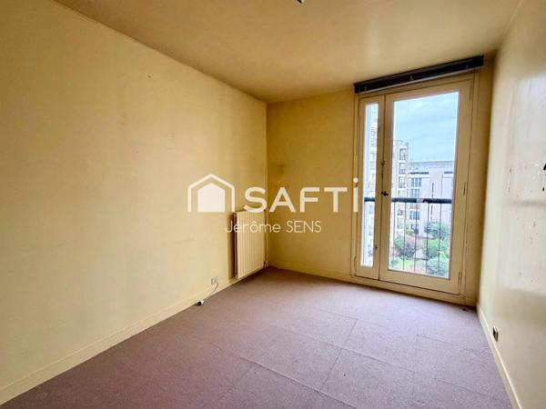 Courbevoie – Dernier étage, 94 m² avec balcon