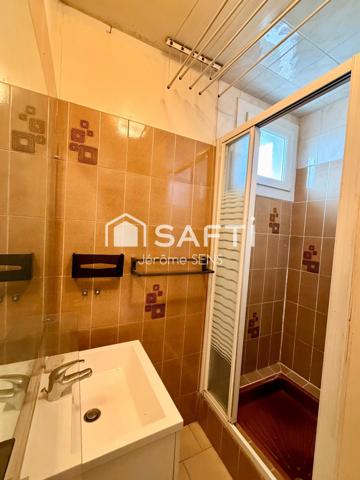 Courbevoie – Dernier étage, 94 m² avec balcon