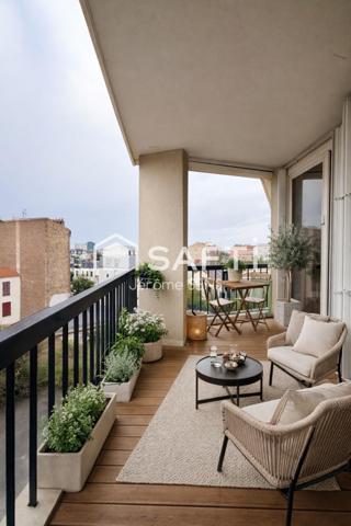 Courbevoie – Dernier étage, 94 m² avec balcon