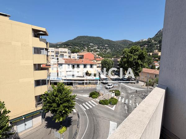 Location Appartement 2 pièces 38.01 m² - 108 AVENUE VICTOR TUBY Vence 06140