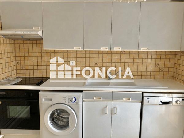 Location Appartement 2 pièces 38.01 m² - 108 AVENUE VICTOR TUBY Vence 06140