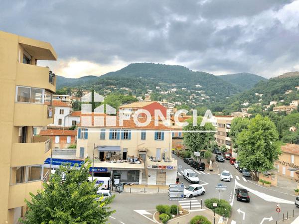 Location Appartement 2 pièces 38.01 m² - 108 AVENUE VICTOR TUBY Vence 06140