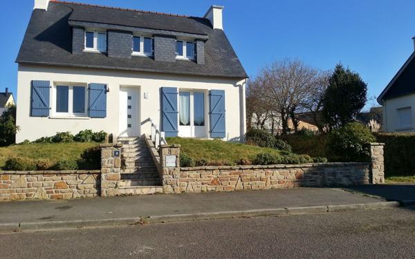 Maison à louer    3 pièces •  Saint-Renan