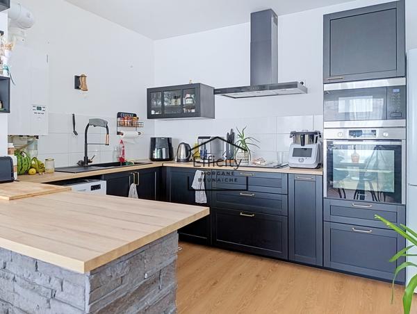 Appartement
         3 pièces
        - 62 m² Exclusivité 209 900 € *