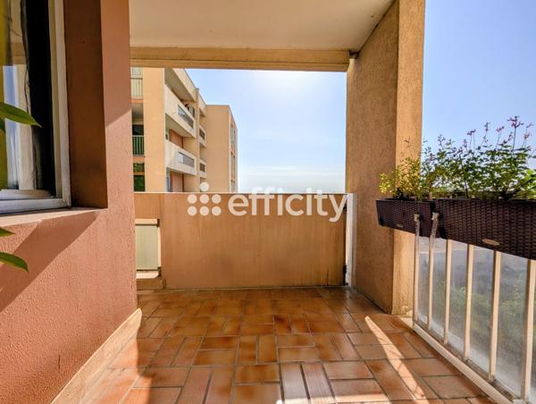 Appartement
         5 pièces
        - 100 m² Exclusivité 275 000 € *