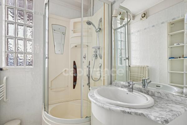 Belle maison à vendre 9 pièces CACHAN (94)