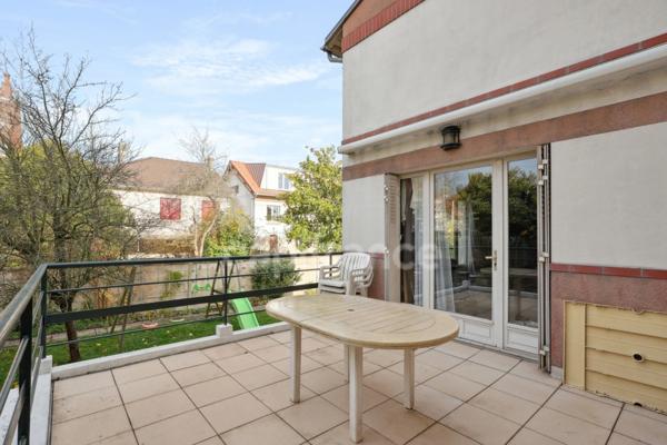 Belle maison à vendre 9 pièces CACHAN (94)