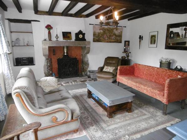Maison de caractère avec piscine et maison d’amis