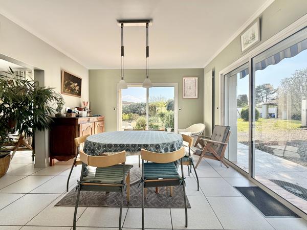 Élégante maison familiale avec piscine à deux pas du centre de Carcassonne