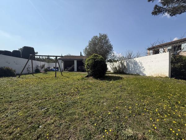 Élégante maison familiale avec piscine à deux pas du centre de Carcassonne