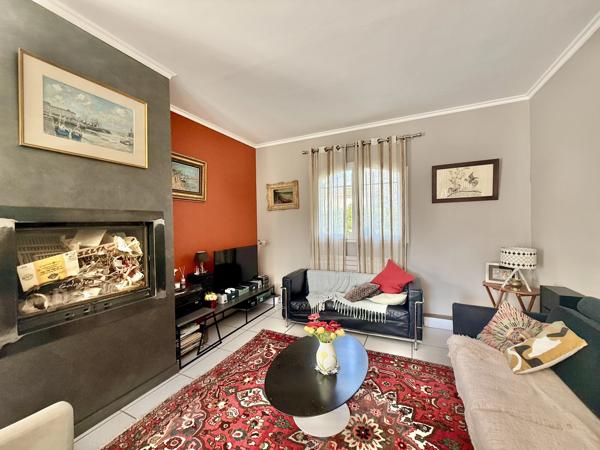 Élégante maison familiale avec piscine à deux pas du centre de Carcassonne