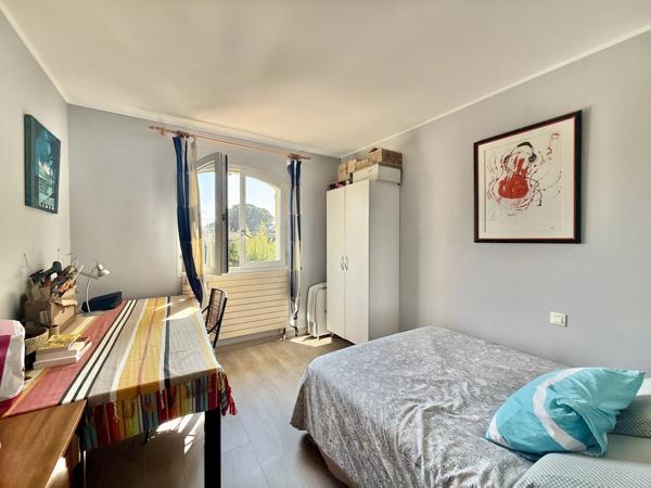 Élégante maison familiale avec piscine à deux pas du centre de Carcassonne