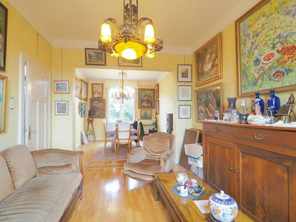 Maison de ville type 7 pleine de caractère à Metz-Vallières