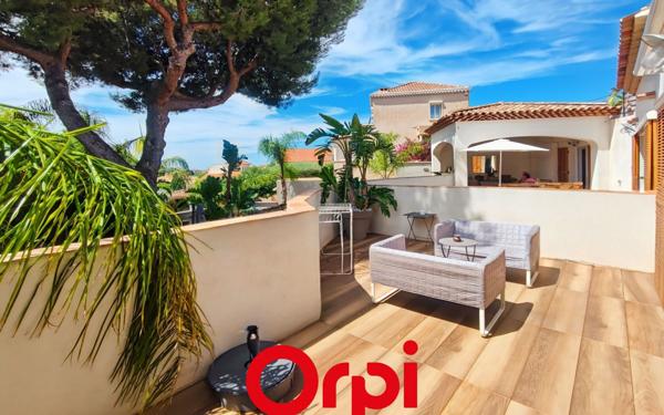 Appartement à vendre    5 pièces • 132,35 m2 Bandol