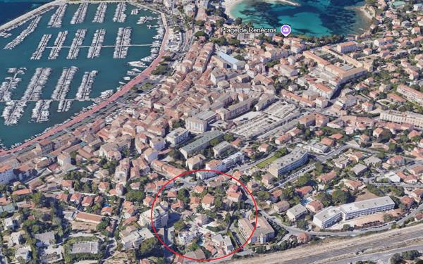Appartement à vendre    5 pièces • 132,35 m2 Bandol