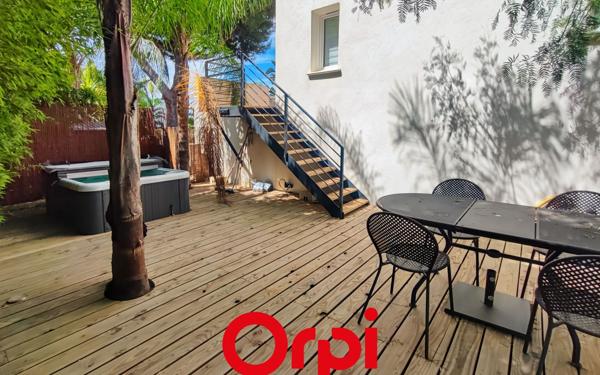 Appartement à vendre    5 pièces • 132,35 m2 Bandol