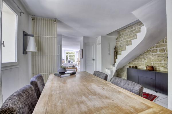 Maison 6 pièces - 200 m² Exclusivité efficity