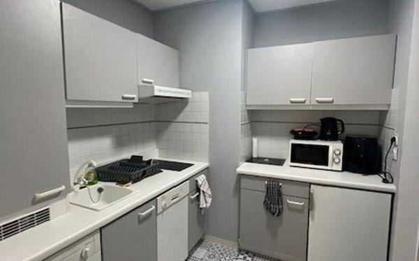 Appartement à louer    2 pièces • 36,98 m2 Nice