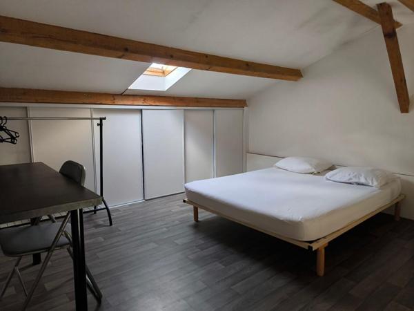 Ensemble immobilier de 440 m² sur une parcelle de 1536 m²