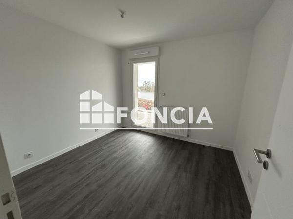 Location Appartement 3 pièces 61.67 m² - 21 RUE PIERRE LE NOUAIL Saint Ave 56890