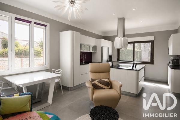 Maison à vendre 4 pièces 164 m² Taillades