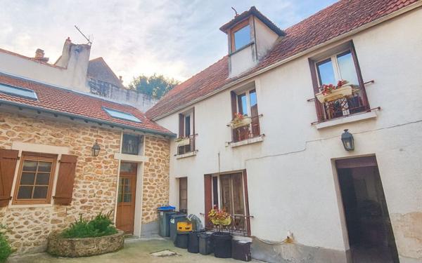 Maison à vendre    7 pièces •  Aigremont