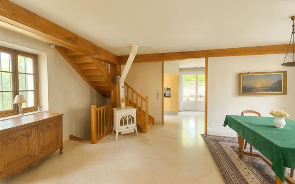 Maison à vendre    7 pièces •  Aigremont