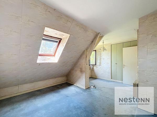 À vendre - Saint Germain les Arpajon - Proche des écoles, des commerces et des lignes de bus - grand terrain de 1400 m2 - vie de plain pied