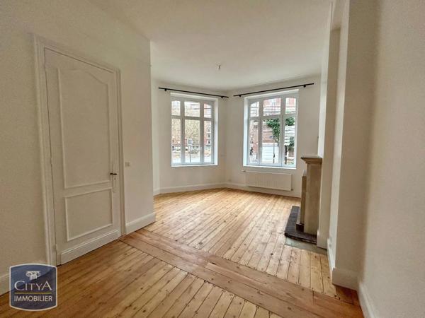 Maison à louer 7 pièces 147m²