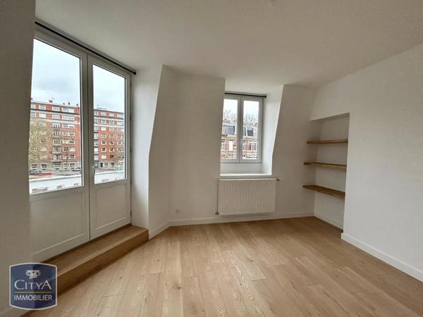 Maison à louer 7 pièces 147m²