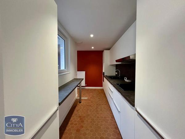 Maison à louer 7 pièces 147m²