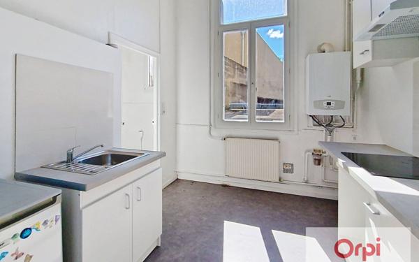 Appartement à louer    2 pièces • 56,04 m2 Montluçon