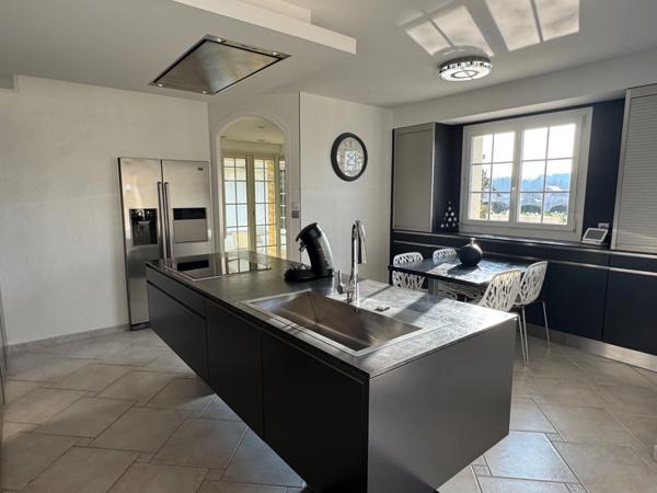 VILLA AVEC PISCINE A BAUDONVILLIERS