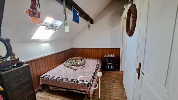 Maison 9 pièce(s) 4 chambre(s) 158 m²