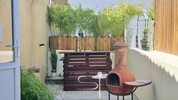 Maison 9 pièce(s) 4 chambre(s) 158 m²